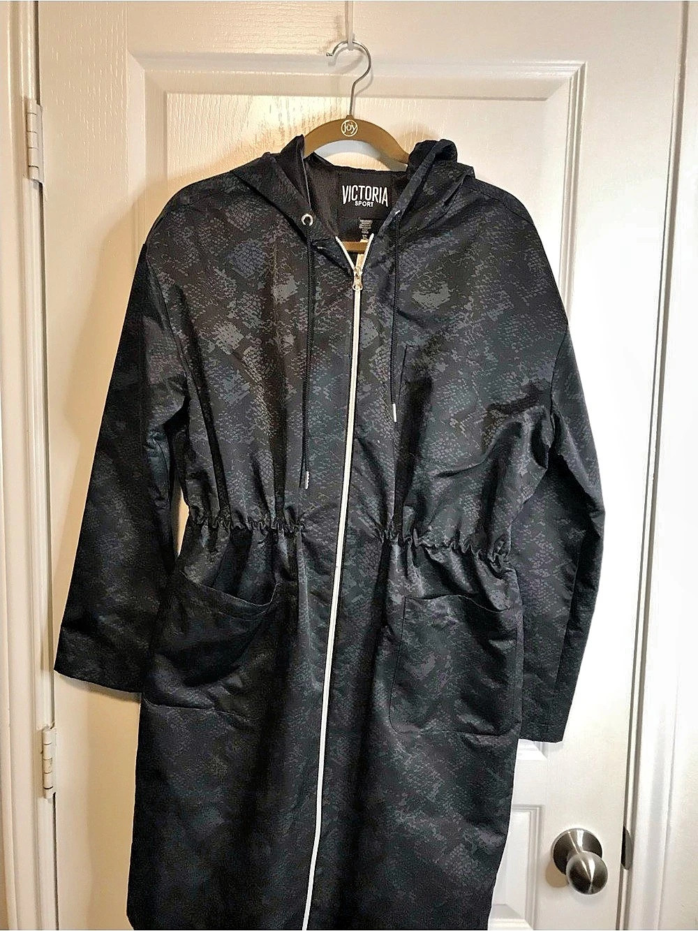 Victoria'Small Secret Hooded Animal Print Coat Black Size Small NWT